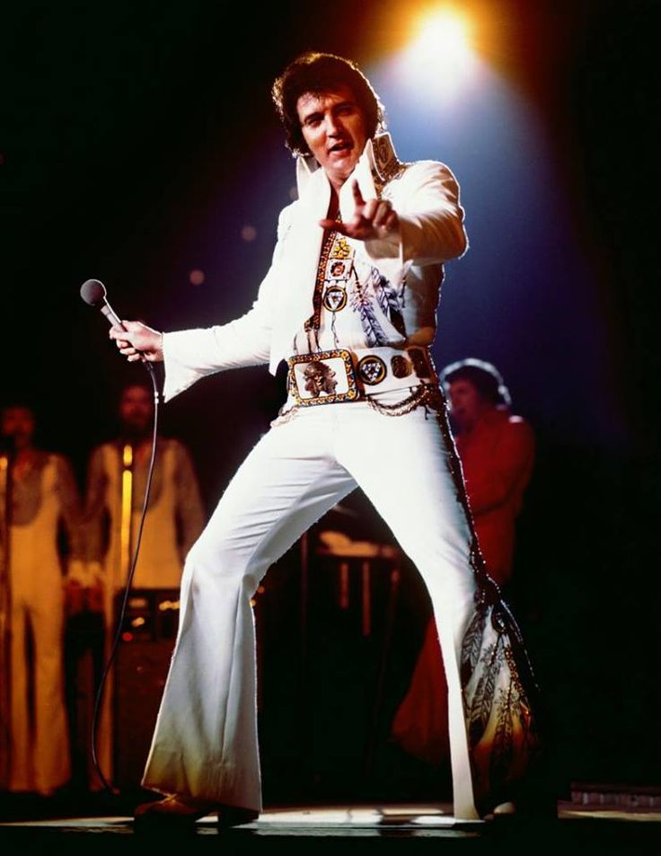 Definitive Elvis: l'uso non autorizzato di immagini in un documentario