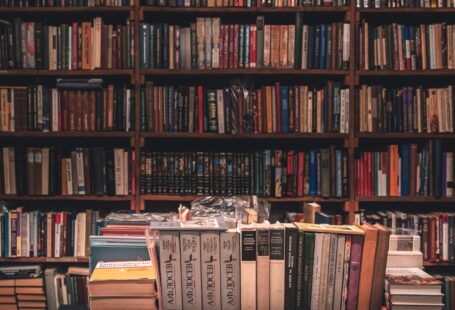 Libri di pubblico dominio: dai libri al grande schermo: come il pubblico dominio può rivoluzionare il tuo progetto