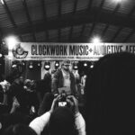 contratti live concerti: Photo by Frankie Cordoba on Unsplash