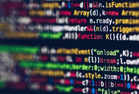 Contratto di escrow per software- cos'è e come funziona la custodia del codice sorgente