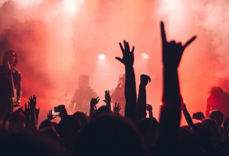 Festival e rassegne musicali: contratti, diritti e obblighi dell'artista